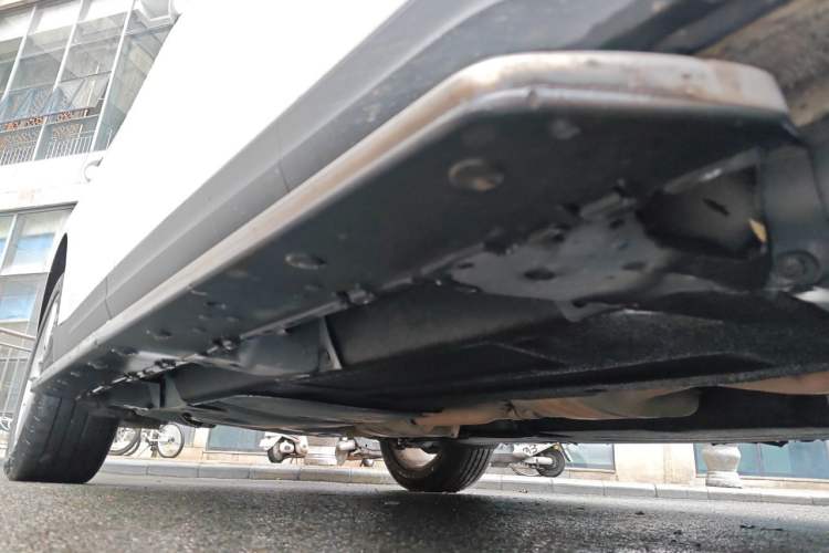 Used Audi Q5 2015 40 TFSI Comfort Model Chassis Front Right