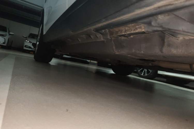 Used Audi Q5 2015 40 TFSI Technology Edition Chassis Rear Left