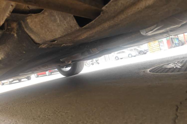 Used Audi Q5 2015 40 TFSI Technology Edition Chassis Rear Left