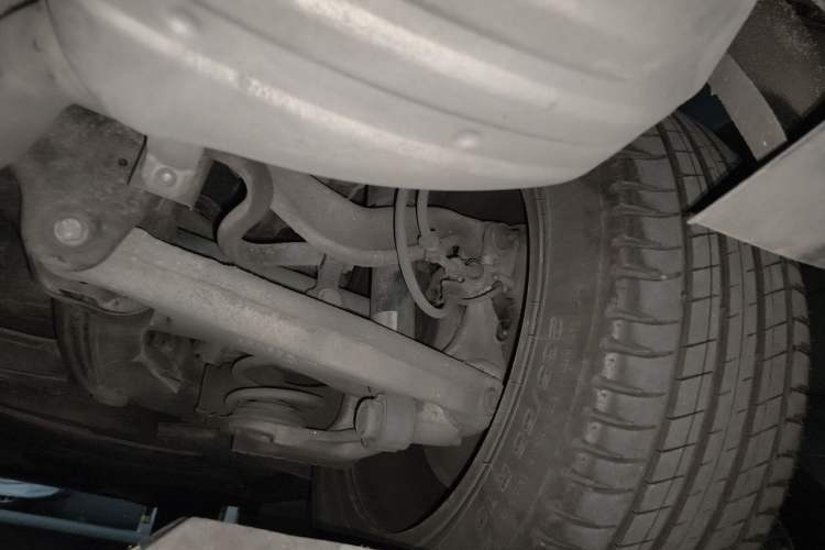 Used Audi Q5 2015 40 TFSI Comfort Model Chassis Rear Right