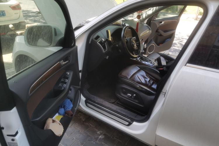 Used Audi Q5 2015 40 TFSI Comfort Model Driver Seat