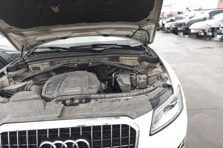 Used Audi Q5 2015 40 TFSI Trendy Edition Engine Bay Left