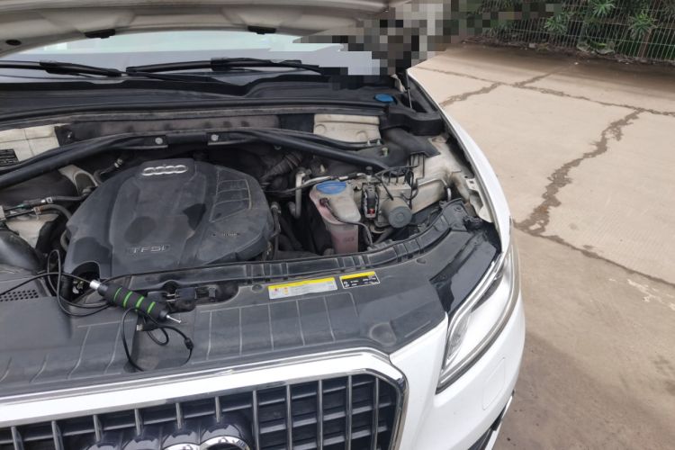 Used Audi Q5 2015 40 TFSI Trendy Edition Engine Bay Left