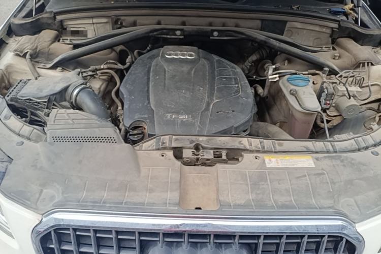 Used Audi Q5 2015 40 TFSI Trendy Edition Engine Bay