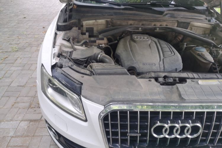 Used Audi Q5 2015 40 TFSI Trendy Edition Engine Bay Right