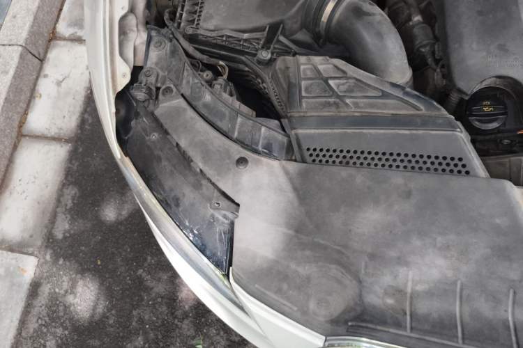 Used Audi Q5 2015 40 TFSI Technology Edition Engine Bay Right