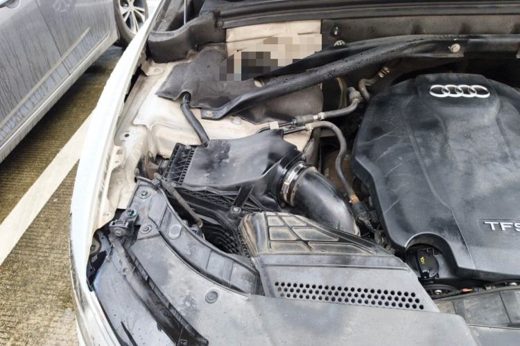 Used Audi Q5 2015 40 TFSI Technology Edition Engine Bay Right