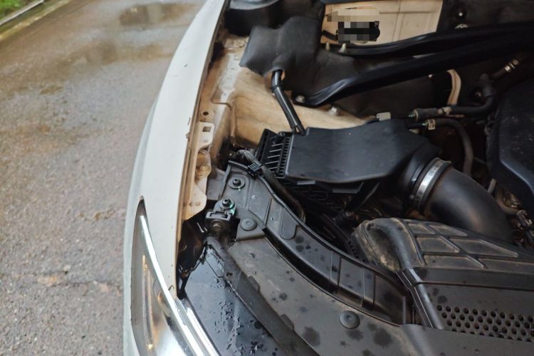 Used Audi Q5 2015 40 TFSI Technology Edition Engine Bay Right