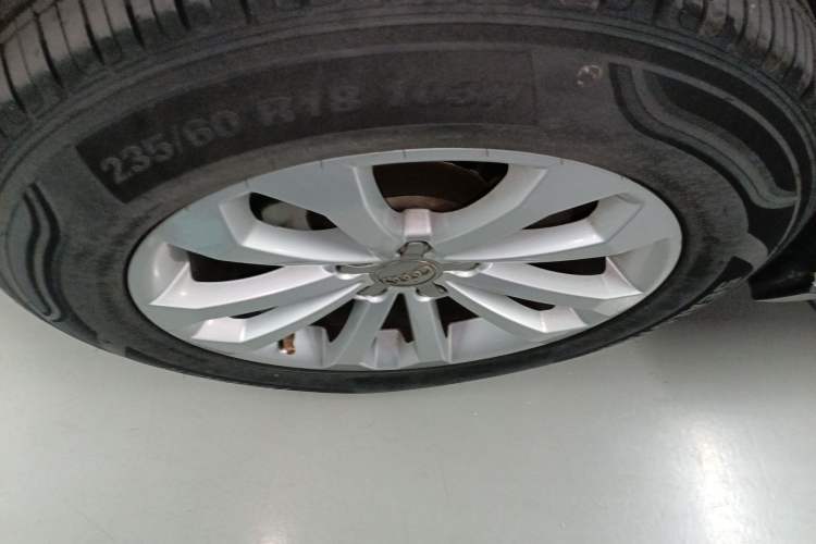 Used Audi Q5 2015 40 TFSI Technology Edition Exterior 1