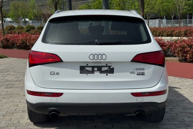 Used Audi Q5 2015 40 TFSI Technology Edition Exterior 1