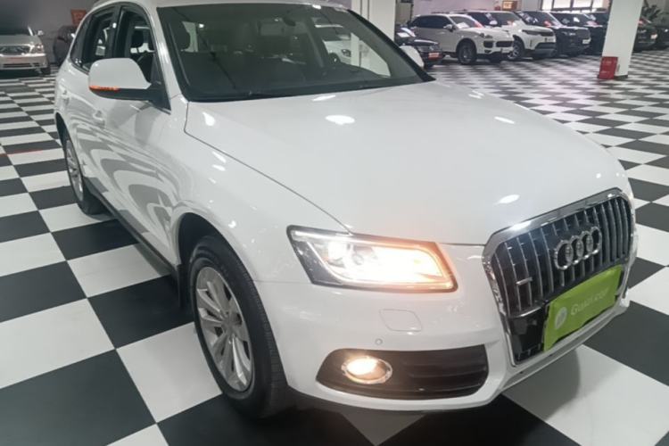 Used Audi Q5 2015 40 TFSI Technology Edition Exterior 1