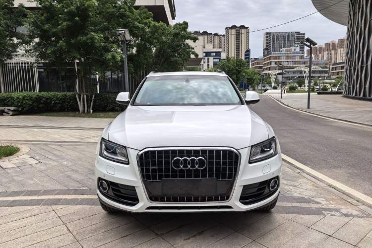 Used Audi Q5 2015 40 TFSI Technology Edition Exterior 1