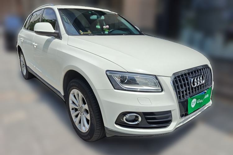 Used Audi Q5 2015 40 TFSI Technology Edition Exterior 2