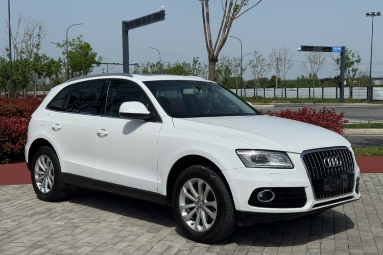 Used Audi Q5 2015 40 TFSI Technology Edition Exterior 2