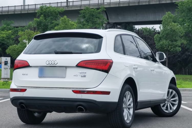 Used Audi Q5 2015 40 TFSI Technology Edition Exterior 2
