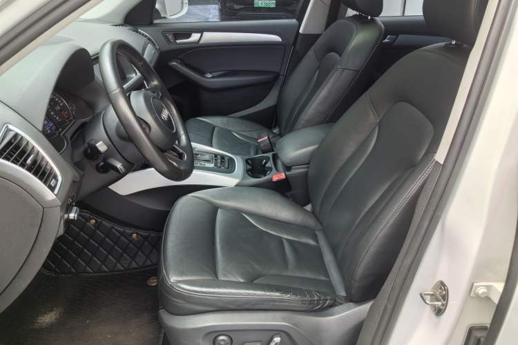 Used Audi Q5 2015 40 TFSI Technology Edition Exterior 5