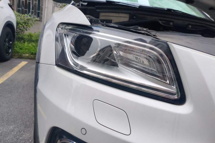 Used Audi Q5 2015 40 TFSI Technology Edition Exterior 6