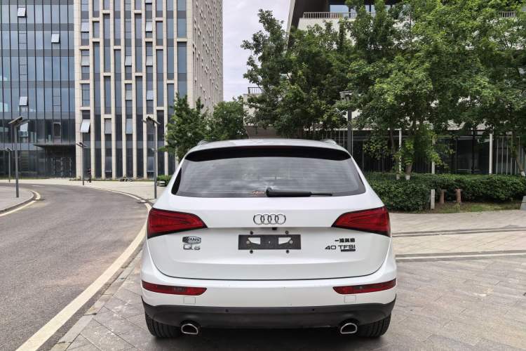 Used Audi Q5 2015 40 TFSI Technology Edition Exterior 6