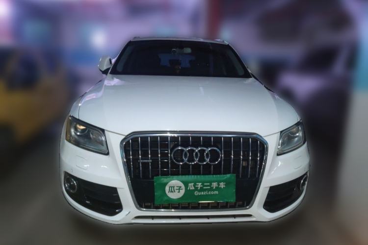 Used Audi Q5 2015 40 TFSI Comfort Model Front