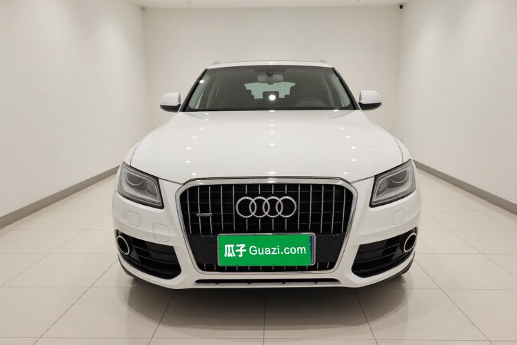 Used Audi Q5 2015 40 TFSI Comfort Model Front