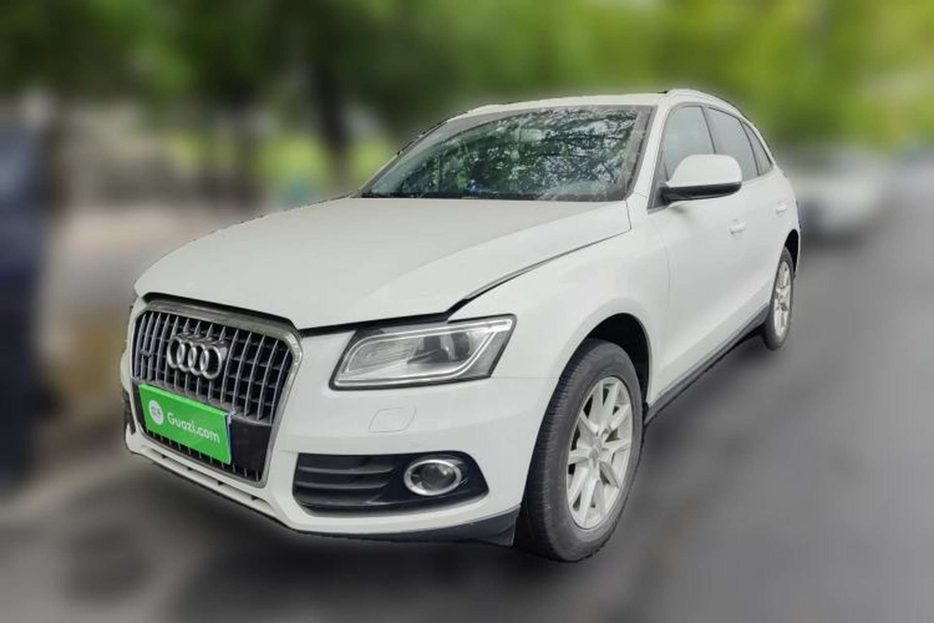 Used Audi Q5 2015 40 TFSI Trendy Edition Front Left 45 Deg
