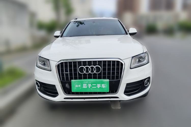 Used Audi Q5 2015 40 TFSI Comfort Model Front