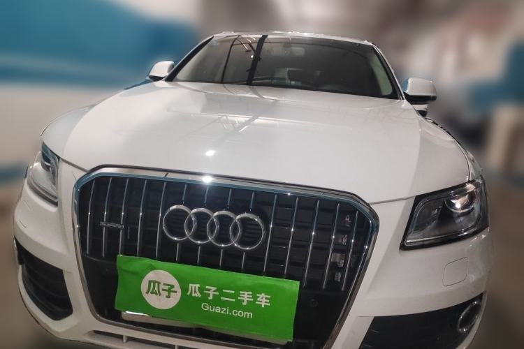 Used Audi Q5 2015 40 TFSI Comfort Model Front