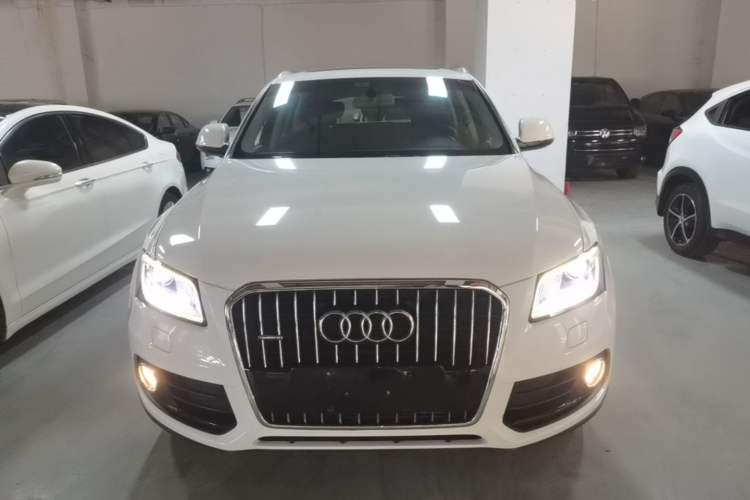 Used Audi Q5 2015 40 TFSI Trendy Edition Front