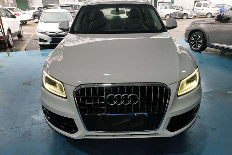 Used Audi Q5 2015 40 TFSI Technology Edition Front