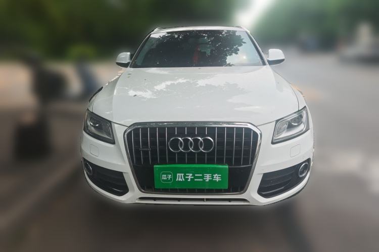 Used Audi Q5 2015 40 TFSI Comfort Model Front