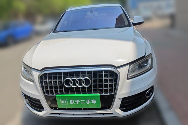 Used Audi Q5 2015 40 TFSI Comfort Model Front