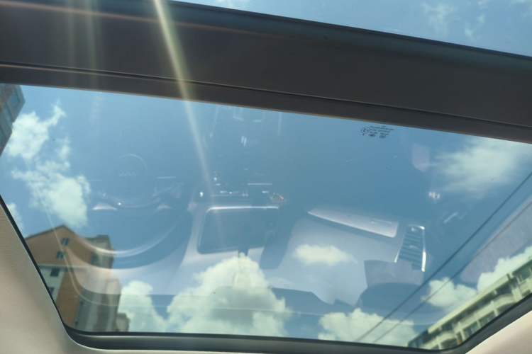 Used Audi Q5 2015 40 TFSI Trendy Edition Headliner