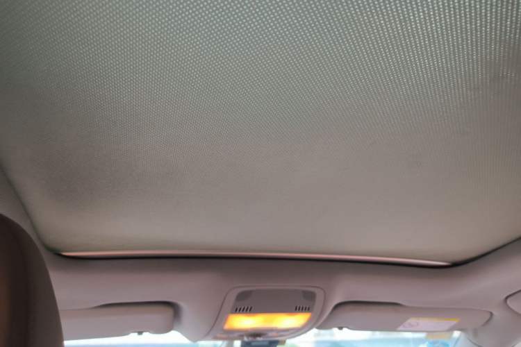 Used Audi Q5 2015 40 TFSI Trendy Edition Headliner