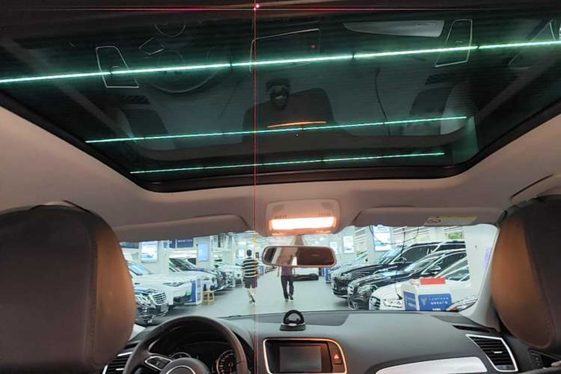 Used Audi Q5 2015 40 TFSI Technology Edition Headliner