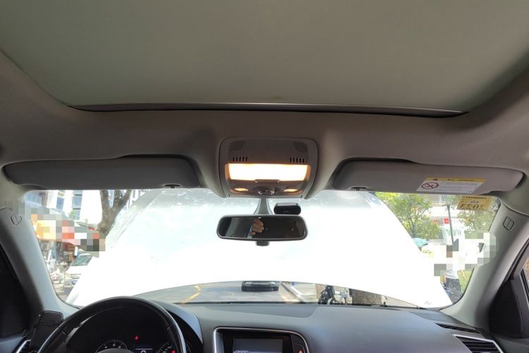 Used Audi Q5 2015 40 TFSI Technology Edition Headliner