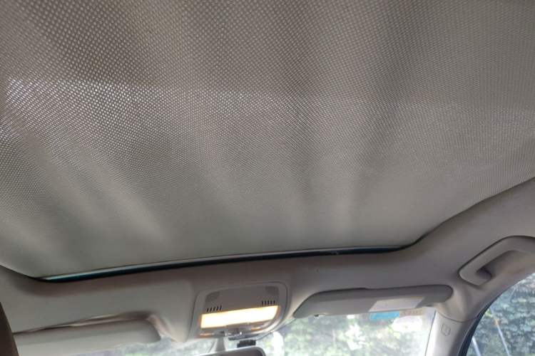 Used Audi Q5 2015 40 TFSI Comfort Model Headliner