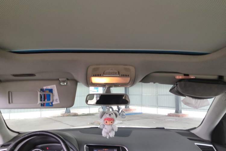 Used Audi Q5 2015 40 TFSI Technology Edition Headliner