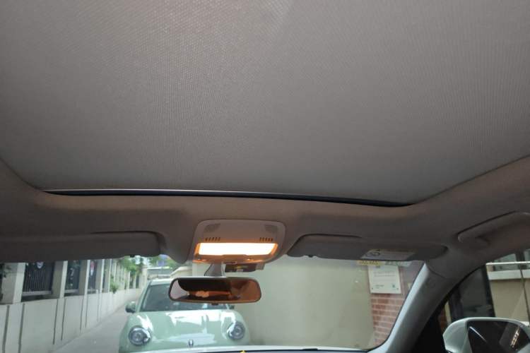 Used Audi Q5 2015 40 TFSI Technology Edition Headliner