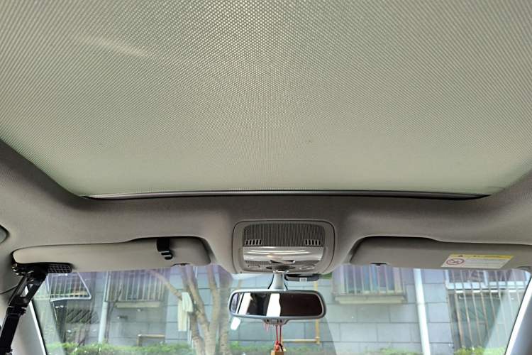 Used Audi Q5 2015 40 TFSI Comfort Model Headliner
