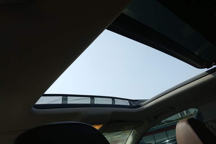 Used Audi Q5 2015 40 TFSI Technology Edition Headliner