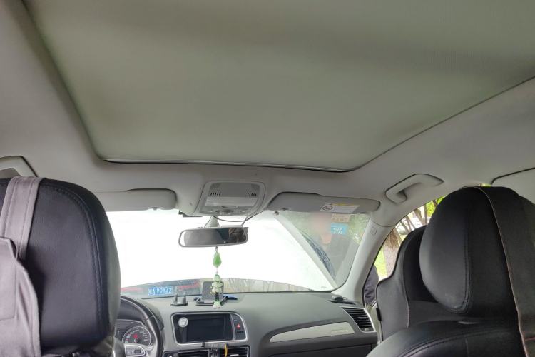 Used Audi Q5 2015 40 TFSI Trendy Edition Headliner