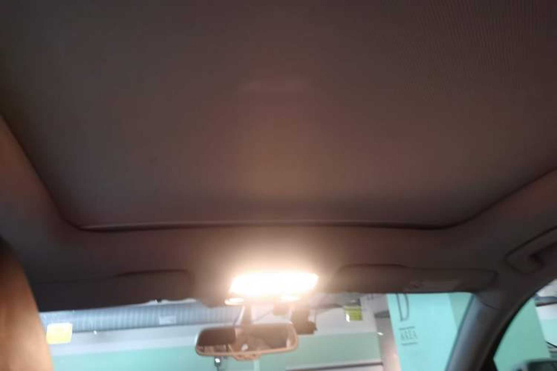Used Audi Q5 2015 40 TFSI Comfort Model Headliner