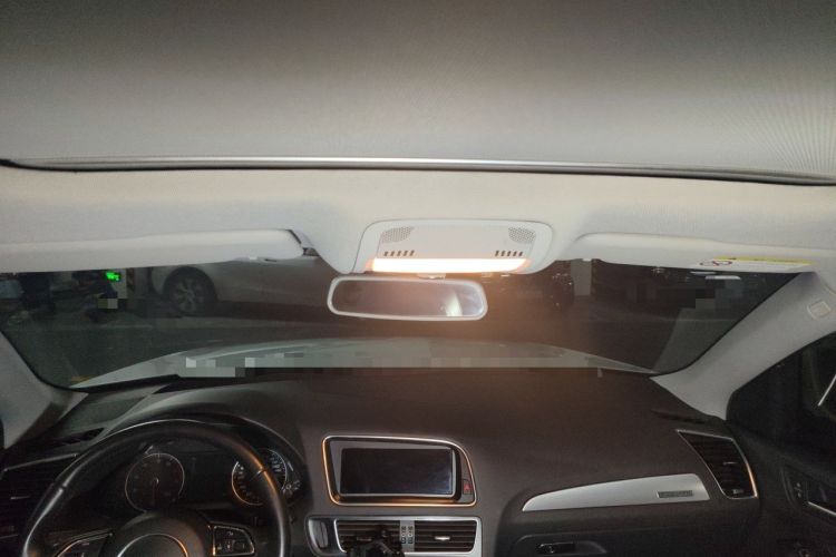 Used Audi Q5 2015 40 TFSI Technology Edition Headliner