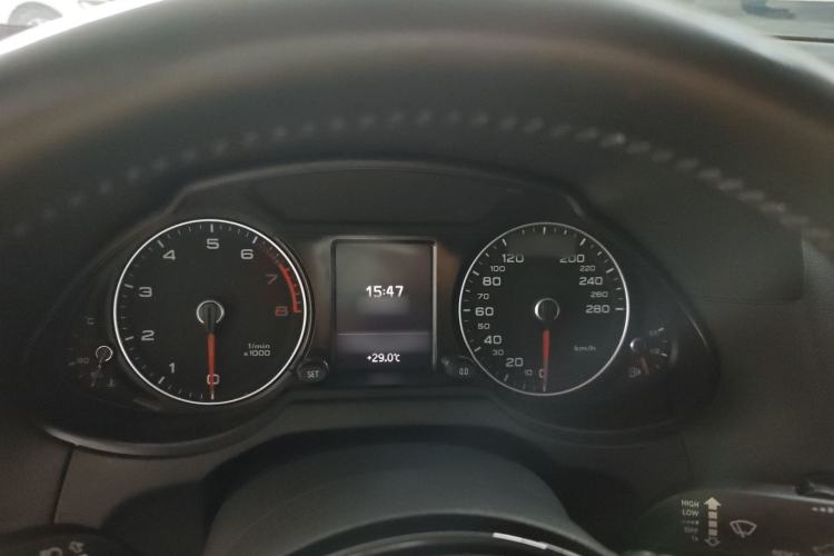 Used Audi Q5 2015 40 TFSI Technology Edition Instrument Cluster