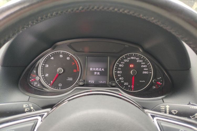 Used Audi Q5 2015 40 TFSI Technology Edition Instrument Cluster