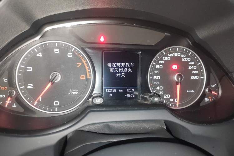 Used Audi Q5 2015 40 TFSI Comfort Model Instrument Cluster