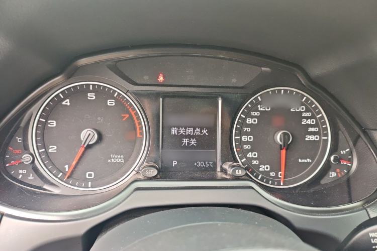 Used Audi Q5 2015 40 TFSI Technology Edition Instrument Cluster
