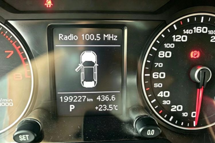 Used Audi Q5 2015 40 TFSI Technology Edition Instrument Cluster