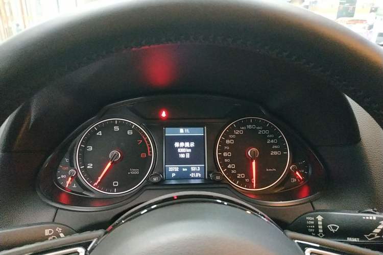 Used Audi Q5 2015 40 TFSI Comfort Model Instrument Cluster
