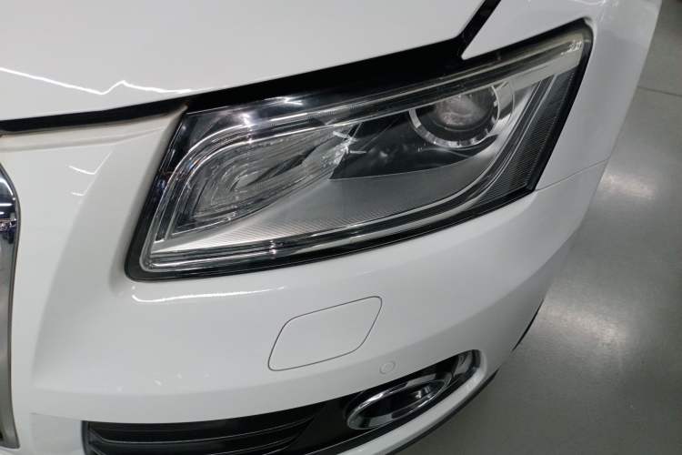 Used Audi Q5 2015 40 TFSI Technology Edition Left Front Headlight